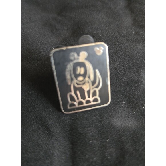 WDW Disney 2008 Hidden Mickey Pin Series III Dog With Mouse Ears Pin - Picture 1 of 2